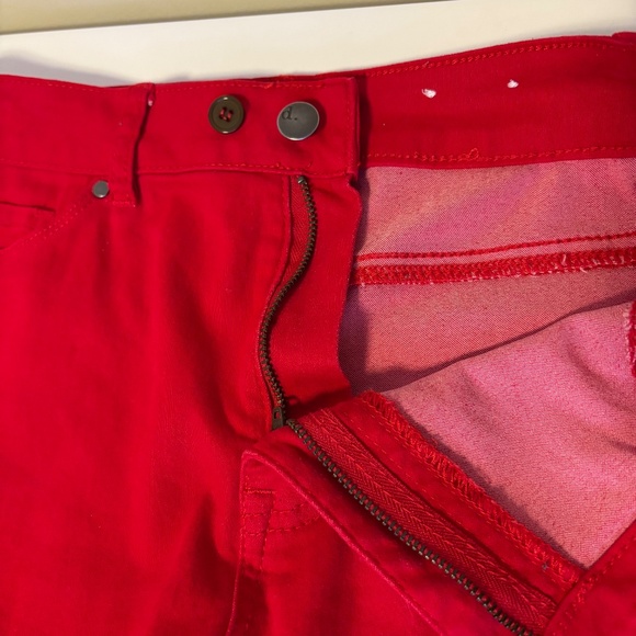 D. Jeans Mid Rise Skinny Jeans Pants Bottoms Firetruck Bright Red Womens Size 6 - Picture 3 of 4